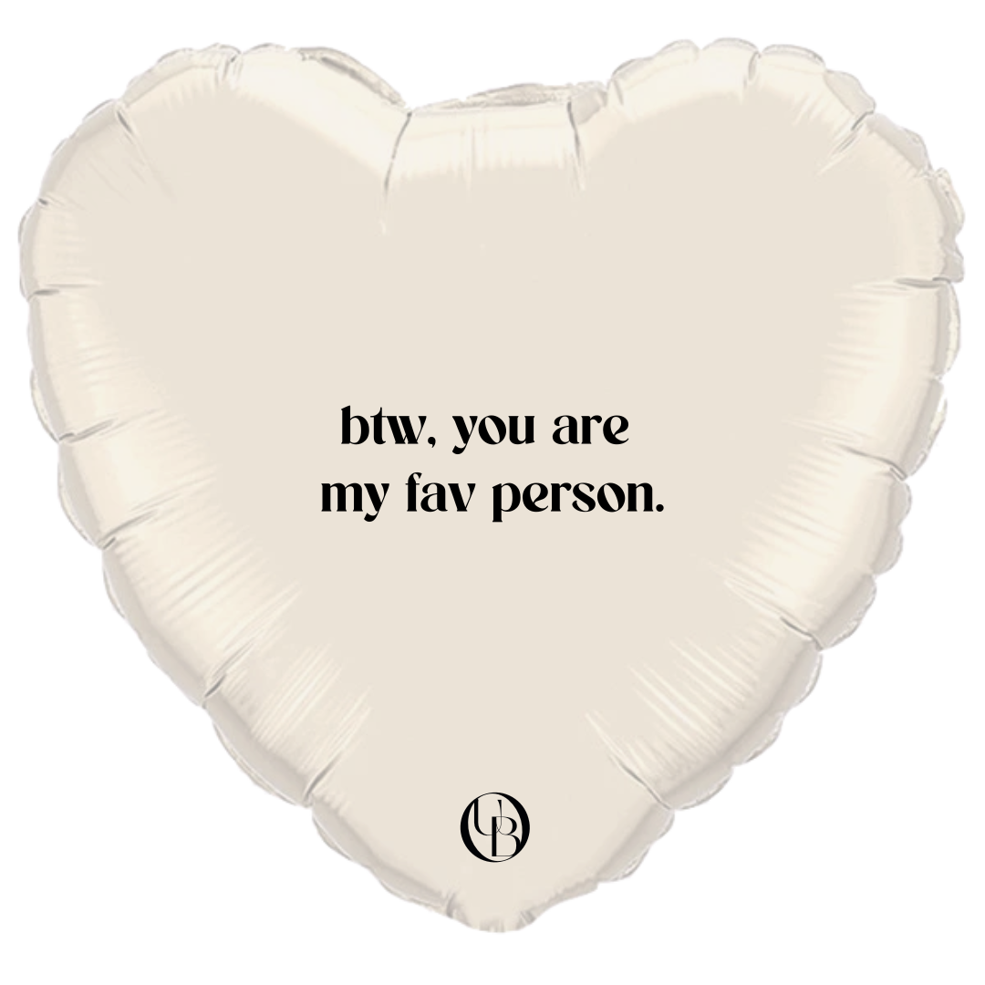 Ballon met hartjes en lieve boodschap – romantische verrassing voor je geliefde